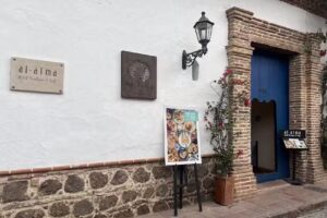 Al Alma – Café y Hotel Boutique