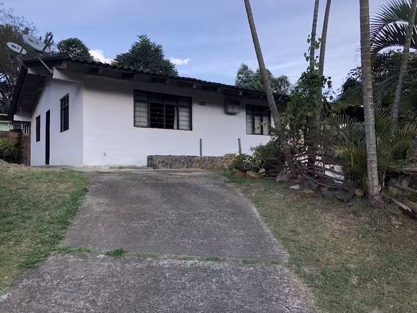 Alfaguara Dapa&rsquo;s View