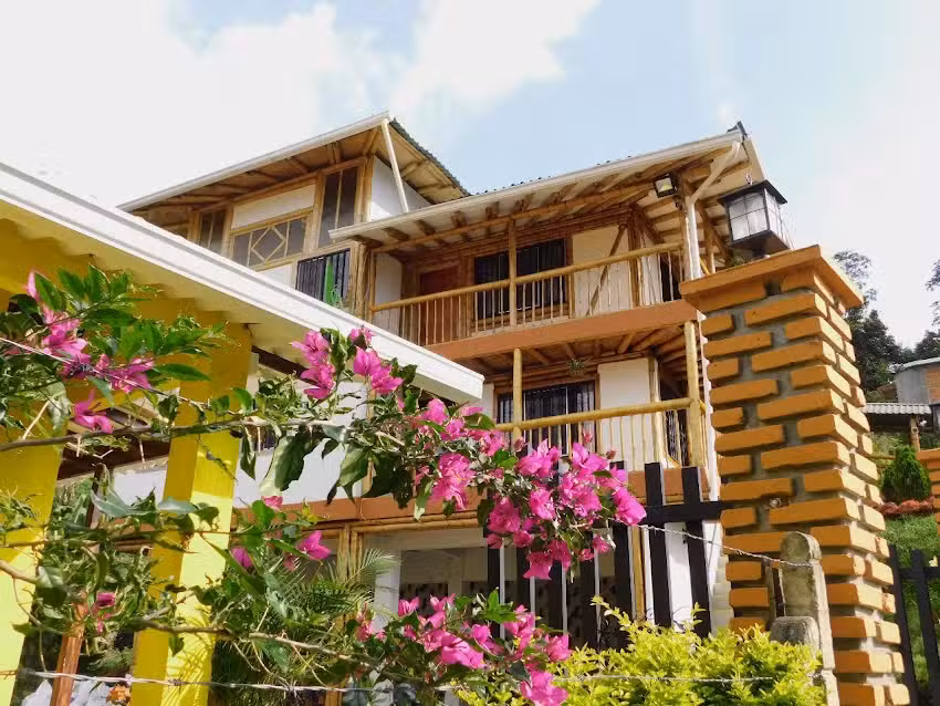 Alojamiento Rural La Divisa