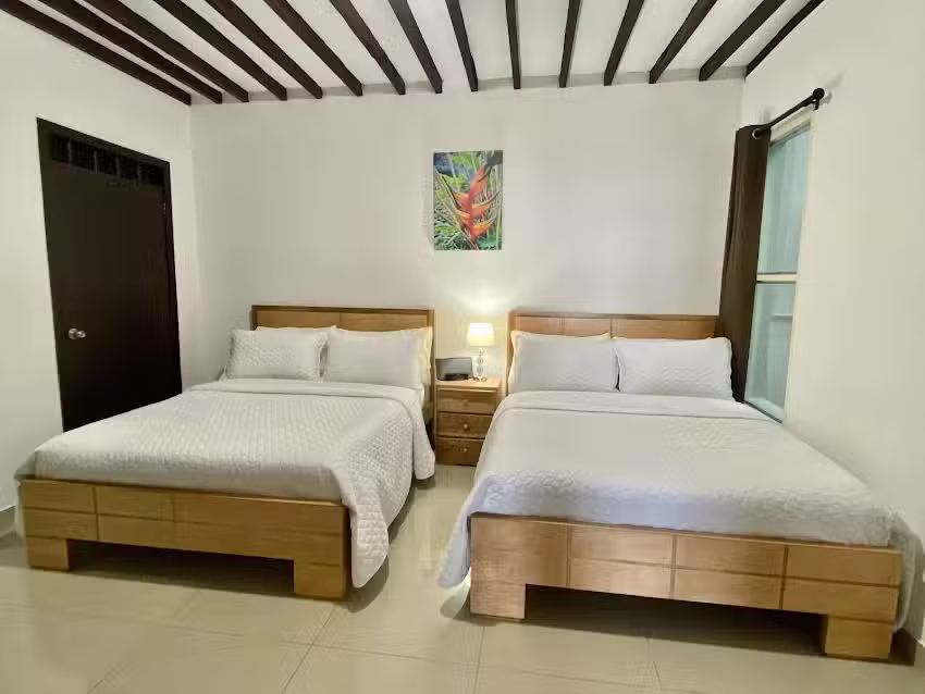 Alojamiento y Hospedaje tur&iacute;stico La Heliconia Sevillana