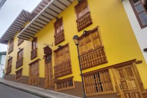 Aparta Hotel El Dorado