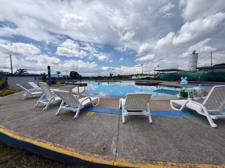 apartahotel guaduales del cafe a 2 km del parque del cafe