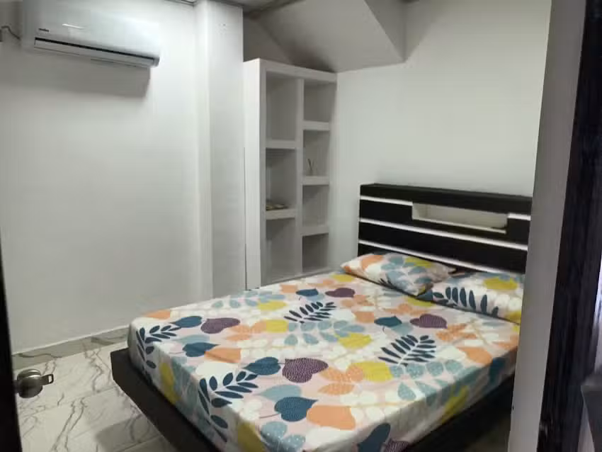 APARTAMENTO LA CASA DEL ARBOL