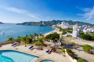 Apartamentos Playa el Rodadero Edificio el Pe&ntilde;on apart 205