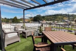 Beverly Hills Mansion Guarne