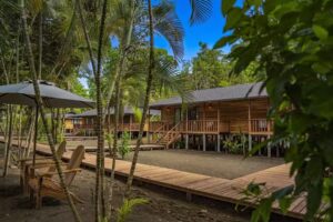 Black Sands Lodge