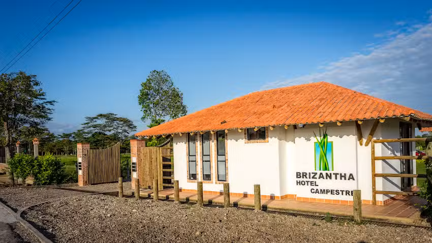 Brizantha Hotel Campestre