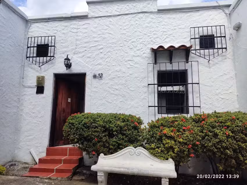 Caba&ntilde;a 52, Aldea Doradal