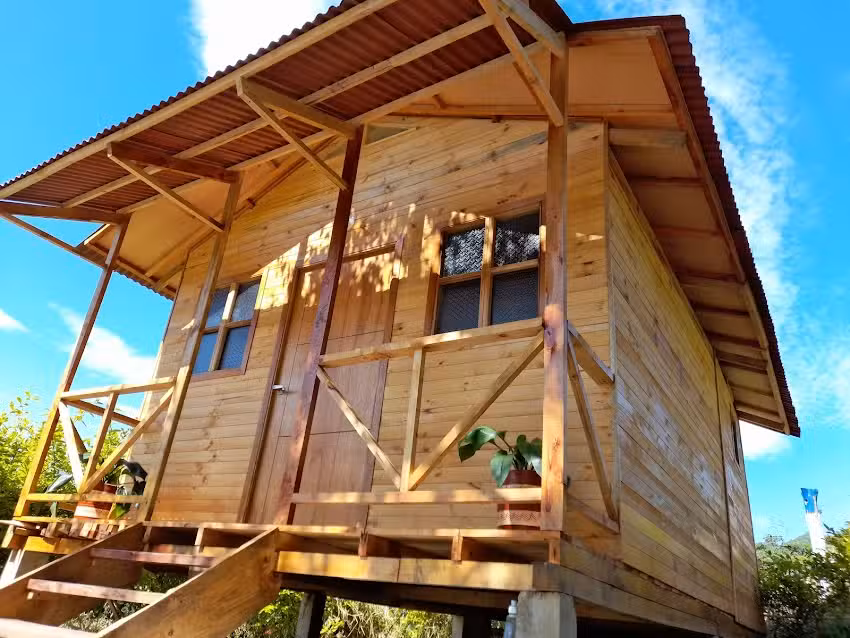 Caba&ntilde;a Alto De Luna