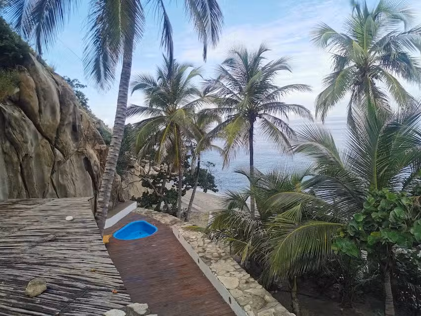 Caba&ntilde;a cerro la gloria