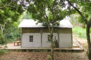 Caba&ntilde;a Damekian