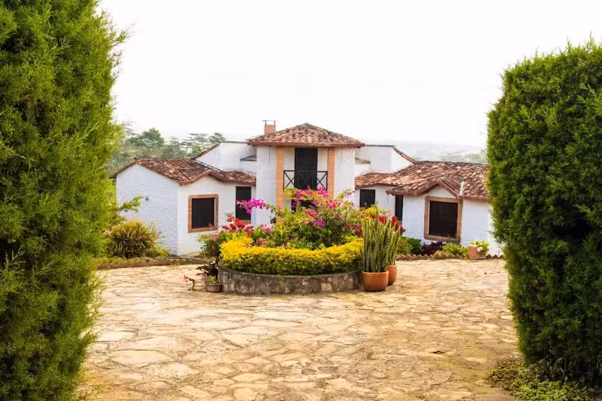Caba&ntilde;a de descanso Mesa de Los santos