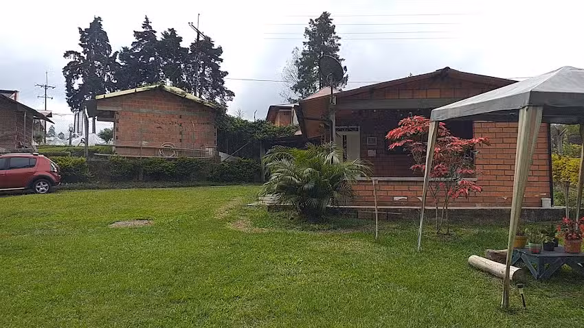 Caba&ntilde;a deYessica