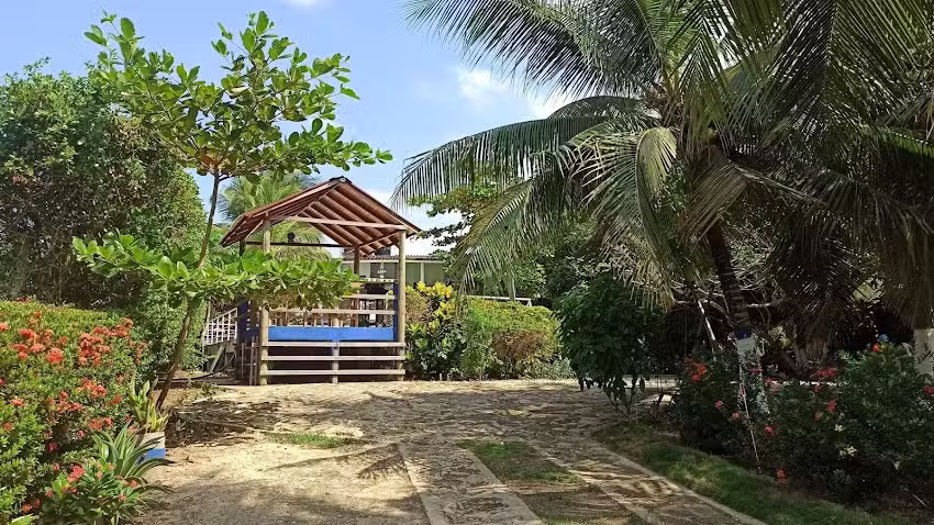 Caba&ntilde;a El Para&iacute;so