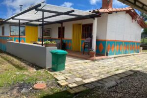 Caba&ntilde;a El Yuyal