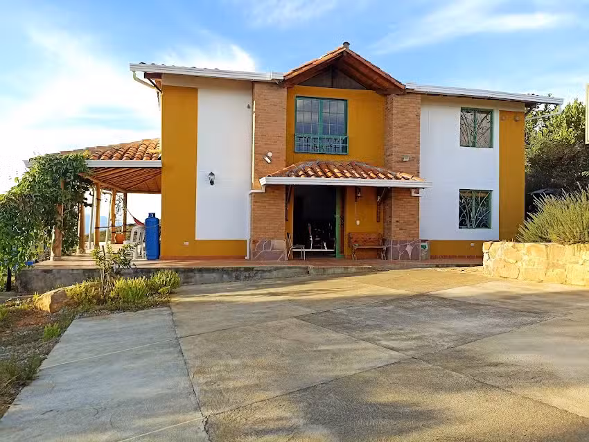 Caba&ntilde;a &Iacute;taca