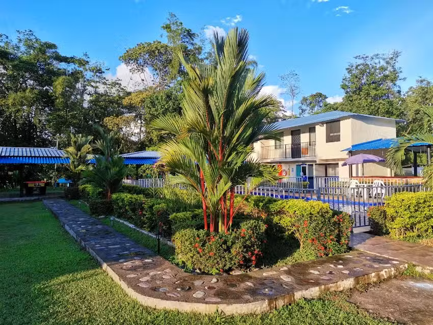 Caba&ntilde;a jaival