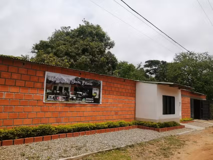 Caba&ntilde;a La bonita