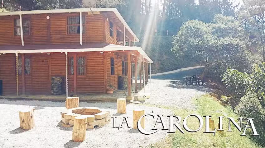 Caba&ntilde;a La Carolina