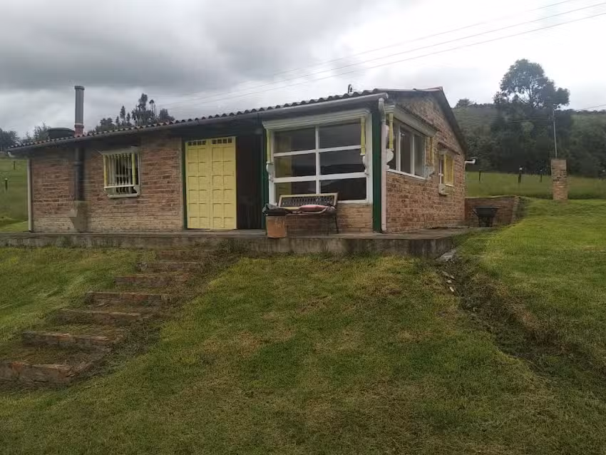 Caba&ntilde;a La crisalida