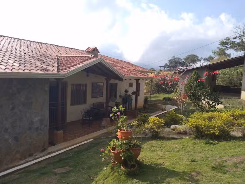 CABA&Ntilde;A LA HERMITA