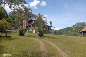 Caba&ntilde;a La nostra Colombia