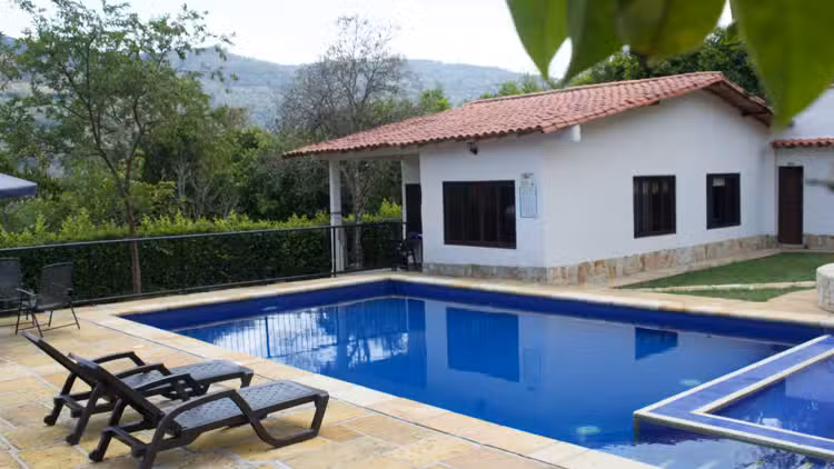 Caba&ntilde;a La Rocka