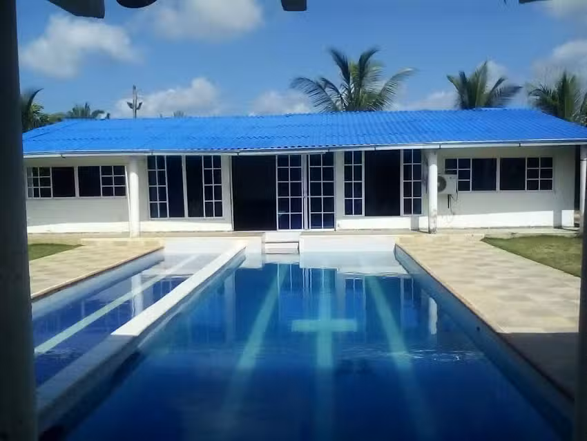 Caba&ntilde;a Las Palmeras