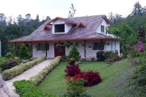 CABAÑA MIRADOR VELEÑO