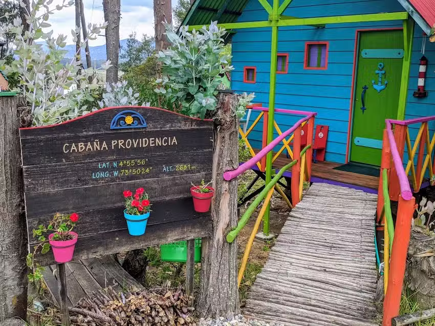 Caba&ntilde;a Providencia en Guatavita