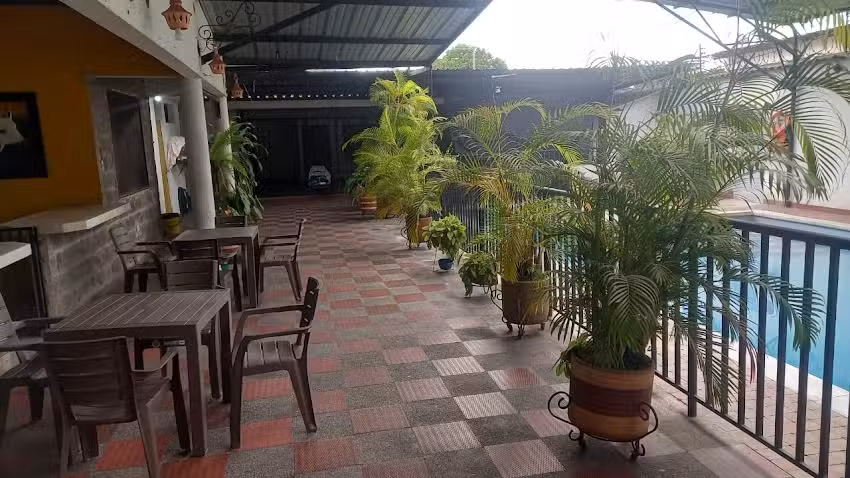 Caba&ntilde;a R&iacute;o frio