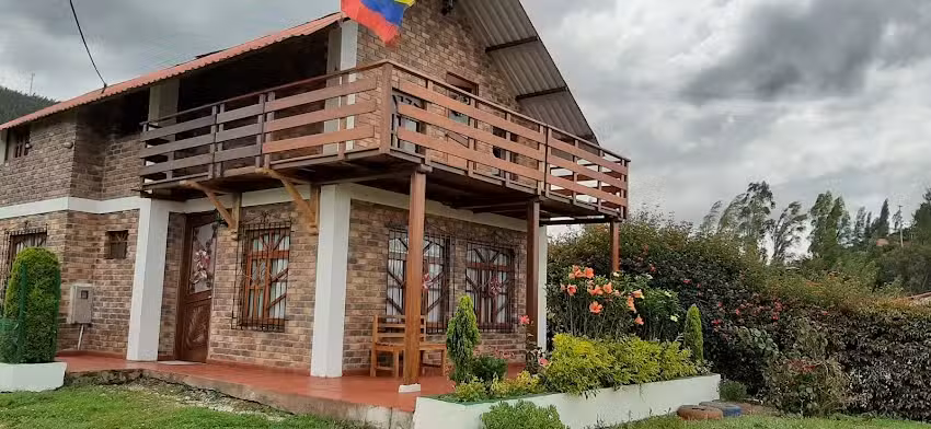 Caba&ntilde;a San Salvador