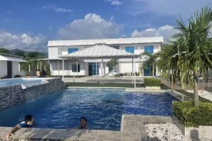 Caba&ntilde;a villa Sofia