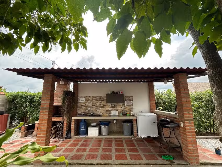 Caba&ntilde;a Villa Sofia