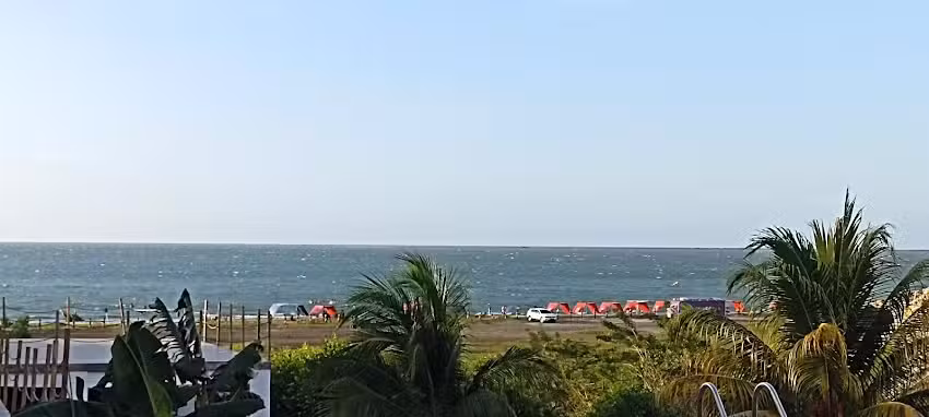 Caba&ntilde;as Altos del Mar