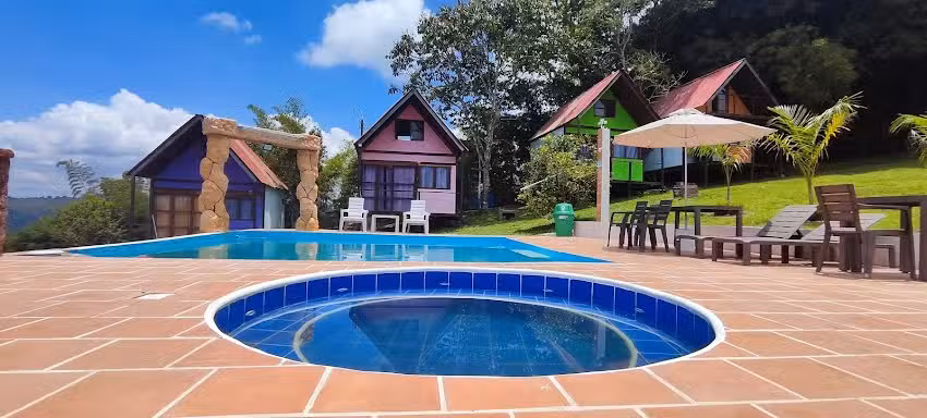 Caba&ntilde;as Buena Vista Lago Calima