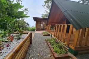 Cabañas Colibrí Zafiro Cali – Alquiler cabañas en la Buitrera de Cali.