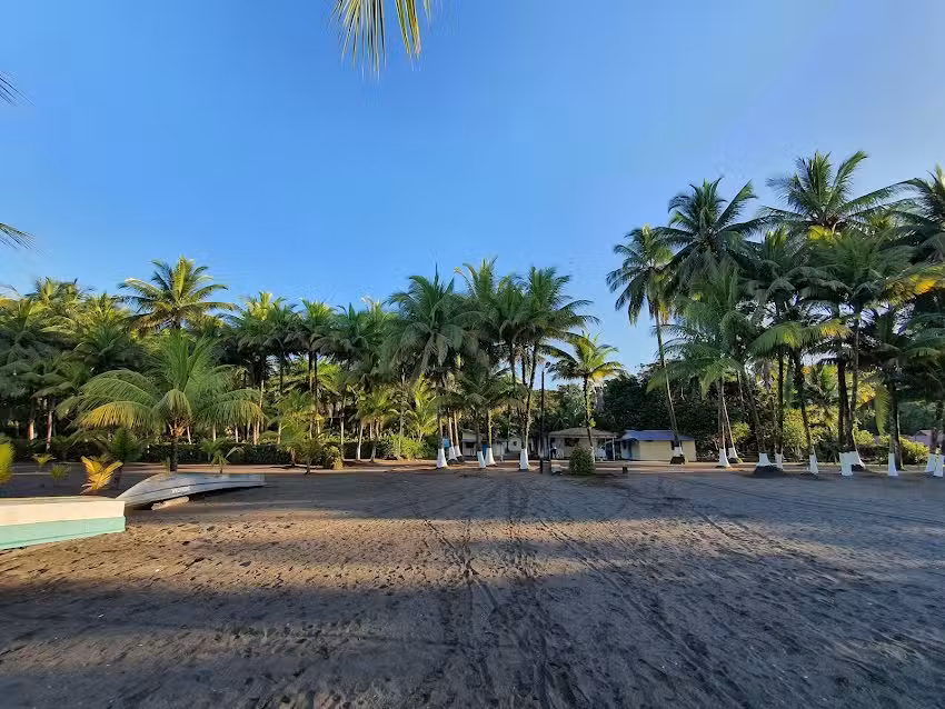 Caba&ntilde;as Costa Azul