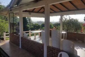 Caba&ntilde;as De Descanso Tucanes