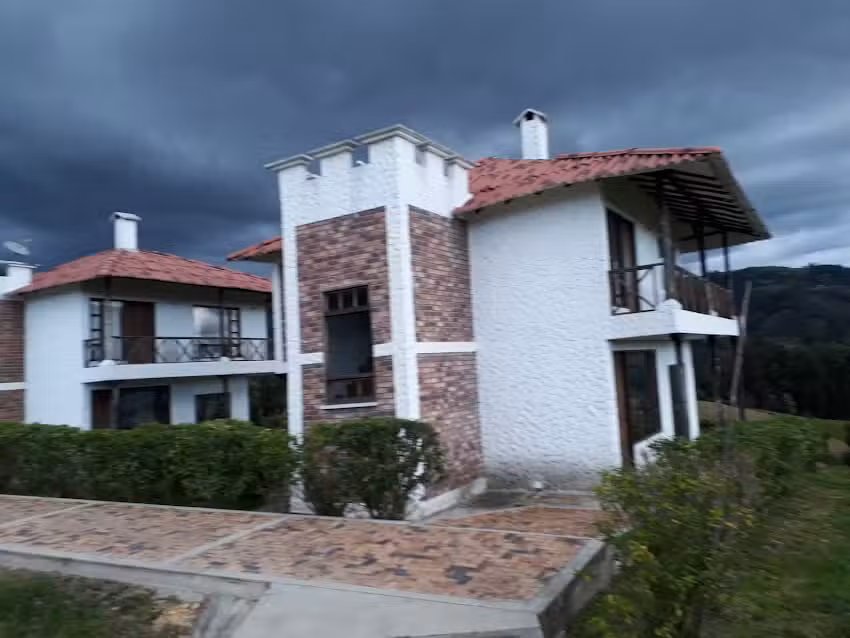 Caba&ntilde;as De Paipa