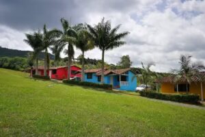 Caba&ntilde;as Dugal&uacute; Curit&iacute;