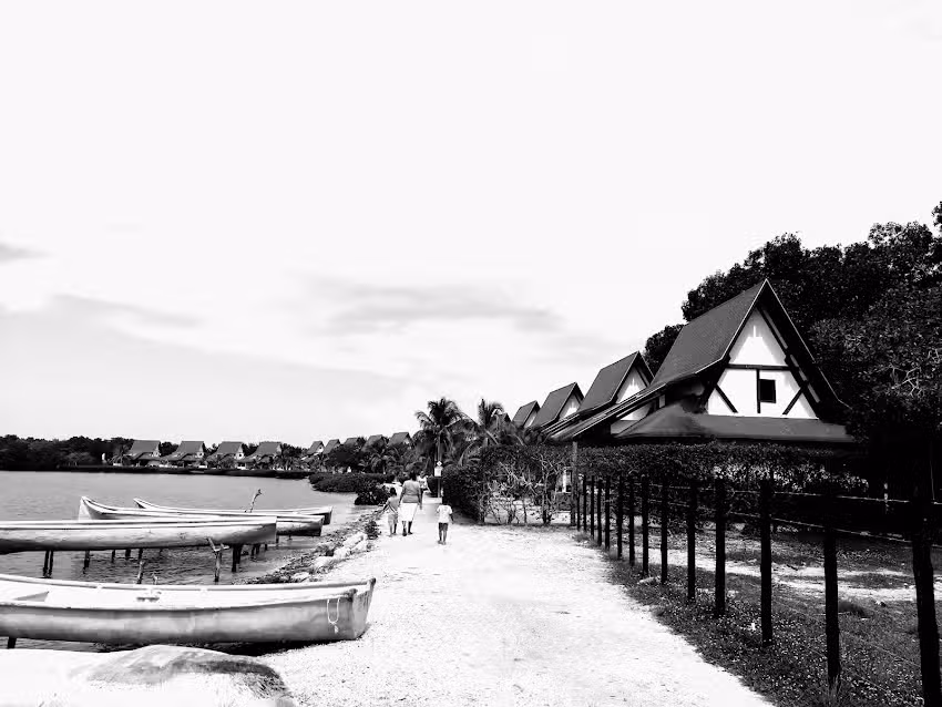 Caba&ntilde;as El Ed&eacute;n