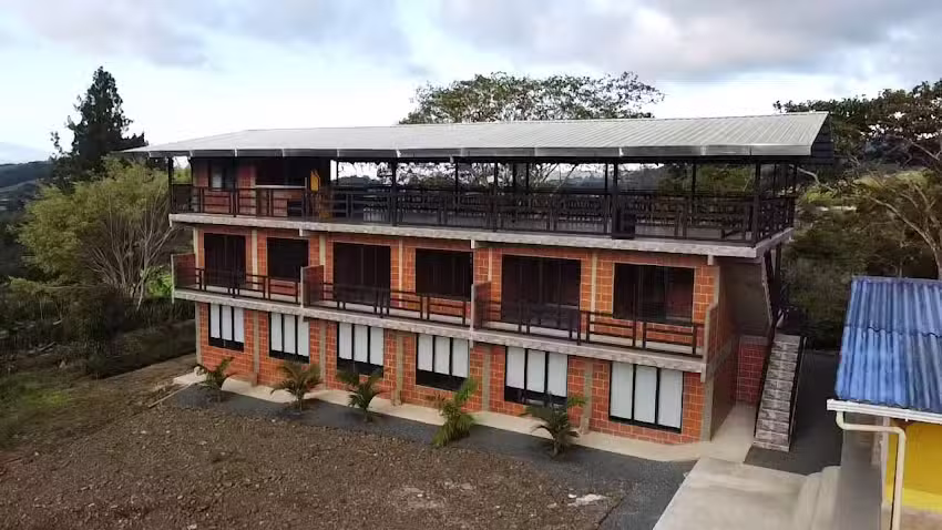 Caba&ntilde;as La Ventura