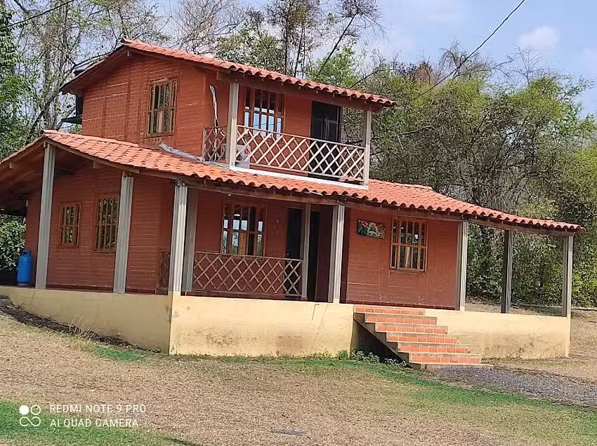 Caba&ntilde;as las Aguilas Doradas via agua de Dios K12 Manuel Norte