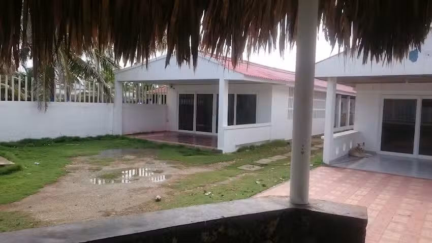 Caba&ntilde;as Las Tribus