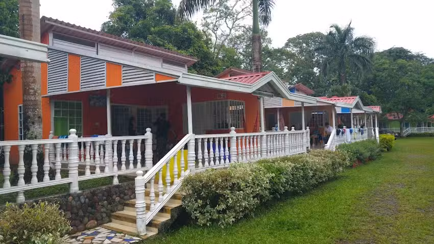 Caba&ntilde;as Llano Grande