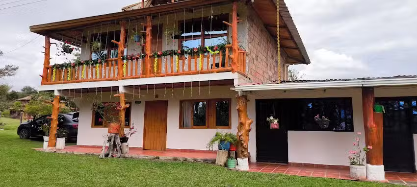 Caba&ntilde;as Los Nogales