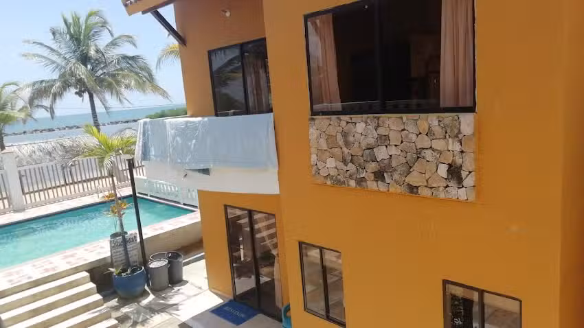 Caba&ntilde;as Lucymar