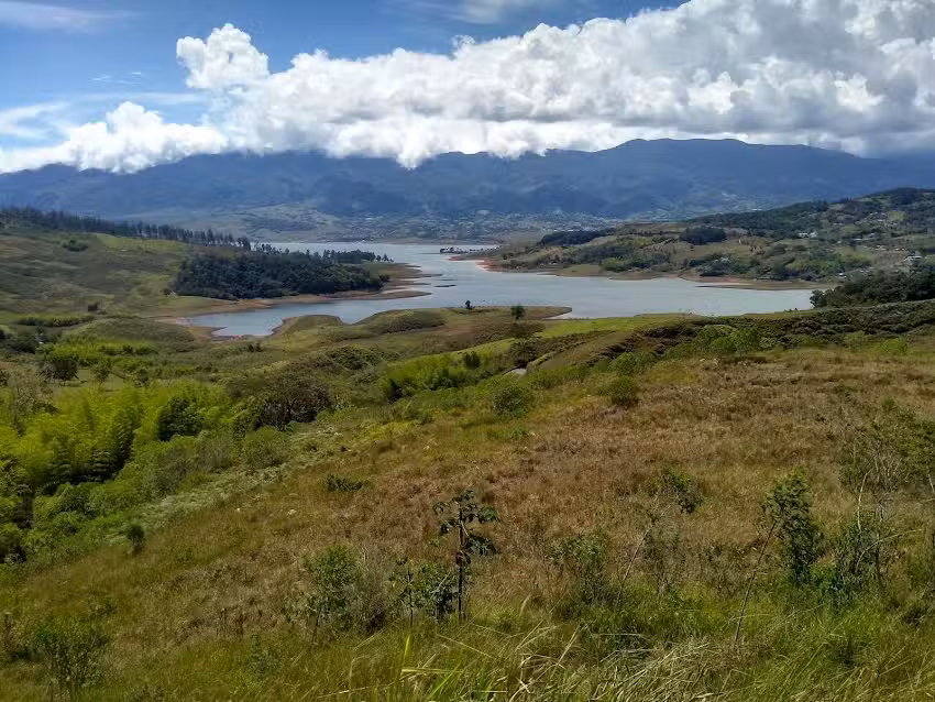 Caba&ntilde;as Mirador de Calima