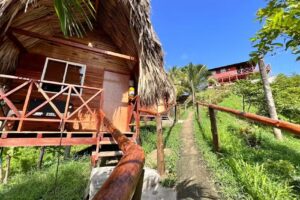 Caba&ntilde;as Orlando y M&aacute;s Na&acute; &ndash; Tayrona